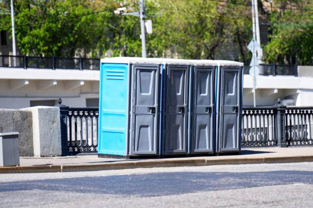 Best Porta potty rental near me  in North Liberty, IA